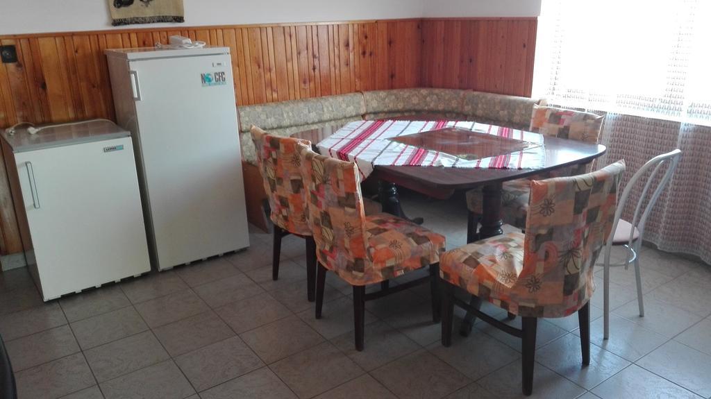 Plajbi Apartment Hajdúszoboszló Exterior foto